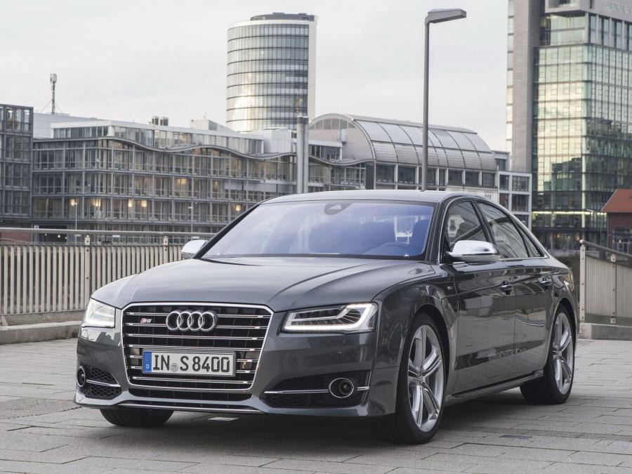  Audi S8 (D4) 2013 года  (WW) (фото 25 из 38)